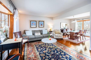 Charming 4BR Ann Arbor Home, Near Parks & Shops